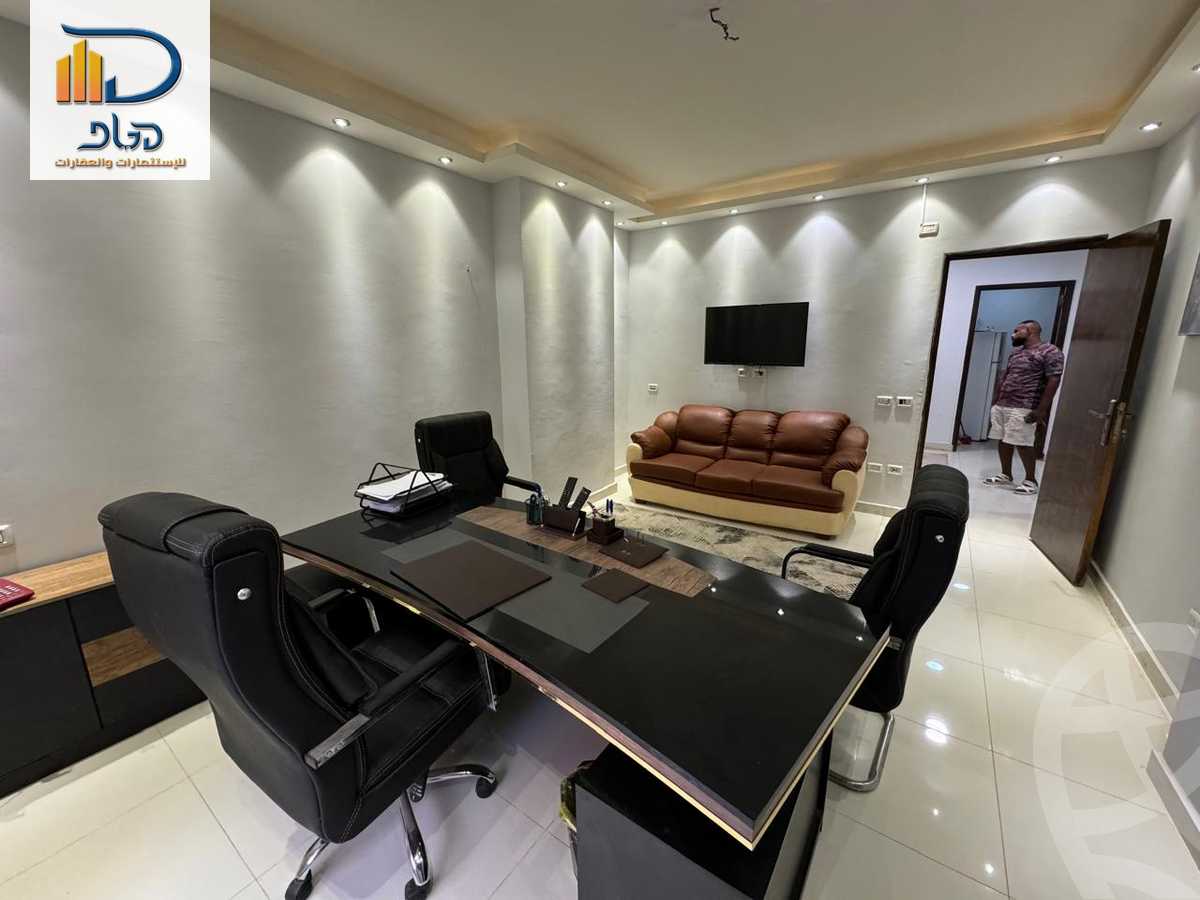 https://aqarmap.com.eg/ar/listing/6167026-for-rent-cairo-new-cairo-el-banafsg-el-banafsag-omarat-al-gabri-st