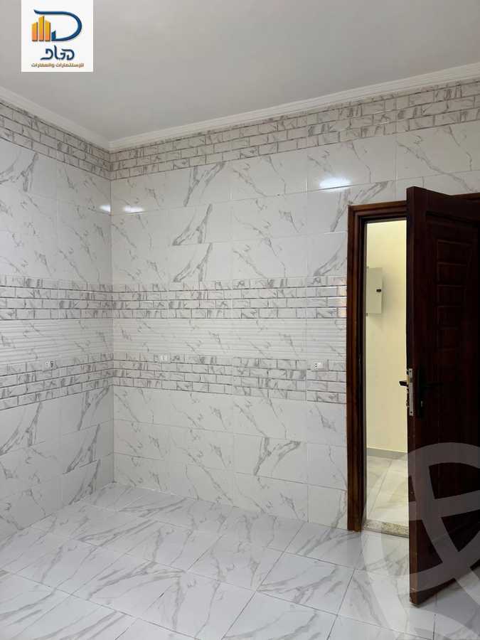 https://aqarmap.com.eg/ar/listing/6181463-for-rent-cairo-new-cairo-sharq-el-akadamiya-al-tahrir-st