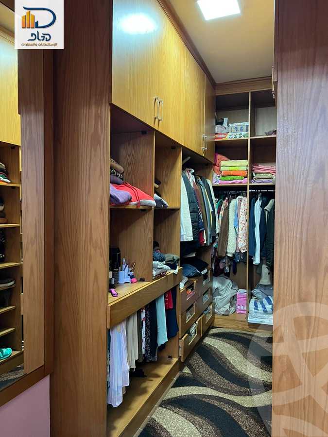 https://aqarmap.com.eg/ar/listing/6183521-for-sale-cairo-new-cairo-el-narges-el-narges-2-pilot-halawany-st