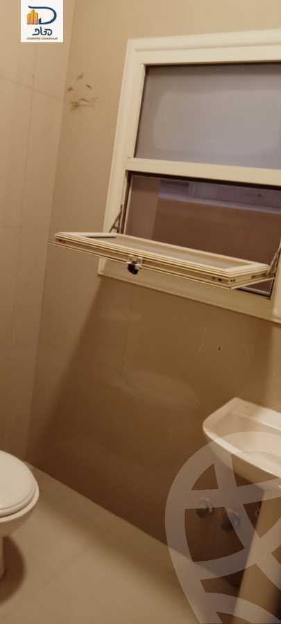 https://aqarmap.com.eg/ar/listing/6184508-for-rent-cairo-new-cairo-sharq-el-akadamiya-al-tahrir-st