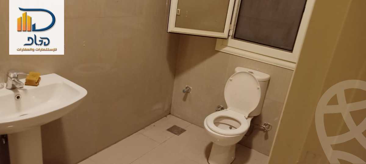 https://aqarmap.com.eg/ar/listing/6184508-for-rent-cairo-new-cairo-sharq-el-akadamiya-al-tahrir-st