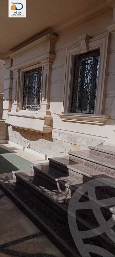 https://aqarmap.com.eg/ar/listing/6184508-for-rent-cairo-new-cairo-sharq-el-akadamiya-al-tahrir-st