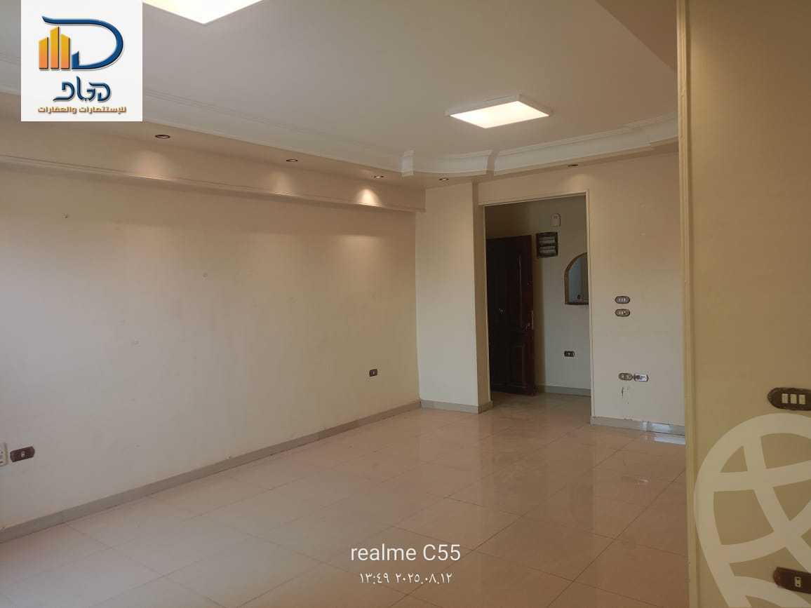 https://aqarmap.com.eg/ar/listing/6210586-for-rent-cairo-new-cairo-el-banafsg-el-banafsag-omarat-al-gabri-st
