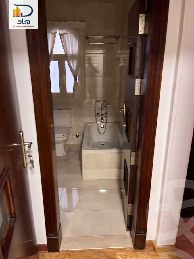https://aqarmap.com.eg/ar/listing/6212502-for-rent-cairo-new-cairo-el-ahyaa-fifth-neighborhood-street-28