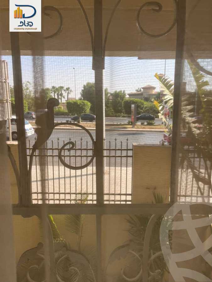 https://aqarmap.com.eg/ar/listing/6212502-for-rent-cairo-new-cairo-el-ahyaa-fifth-neighborhood-street-28