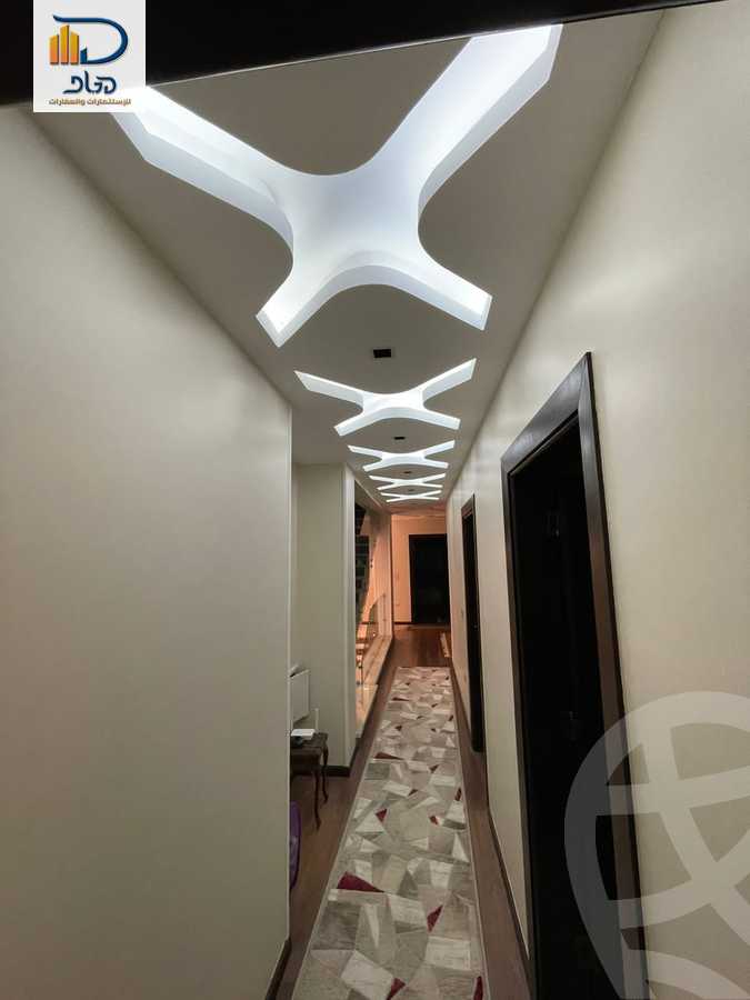 https://aqarmap.com.eg/ar/listing/6212703-for-rent-cairo-new-cairo-compounds-mountain-view-hyde-park