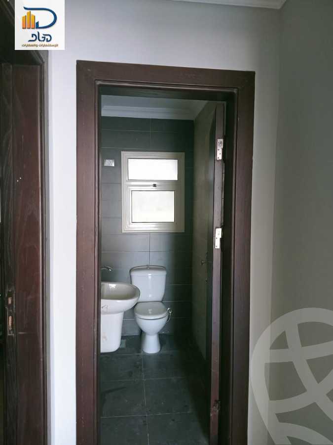 https://aqarmap.com.eg/en/listing/6216421-for-rent-cairo-new-cairo-compounds-jyd