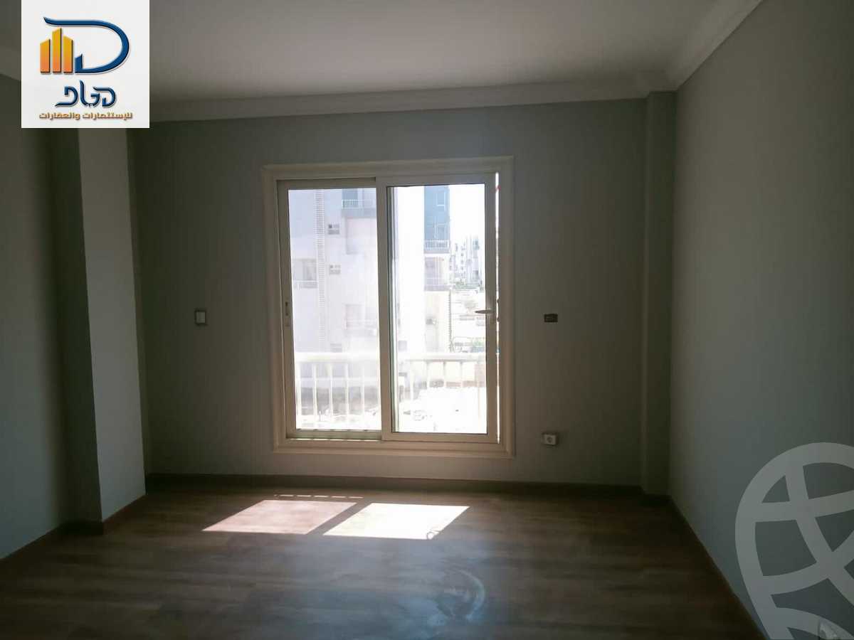 https://aqarmap.com.eg/en/listing/6216421-for-rent-cairo-new-cairo-compounds-jyd