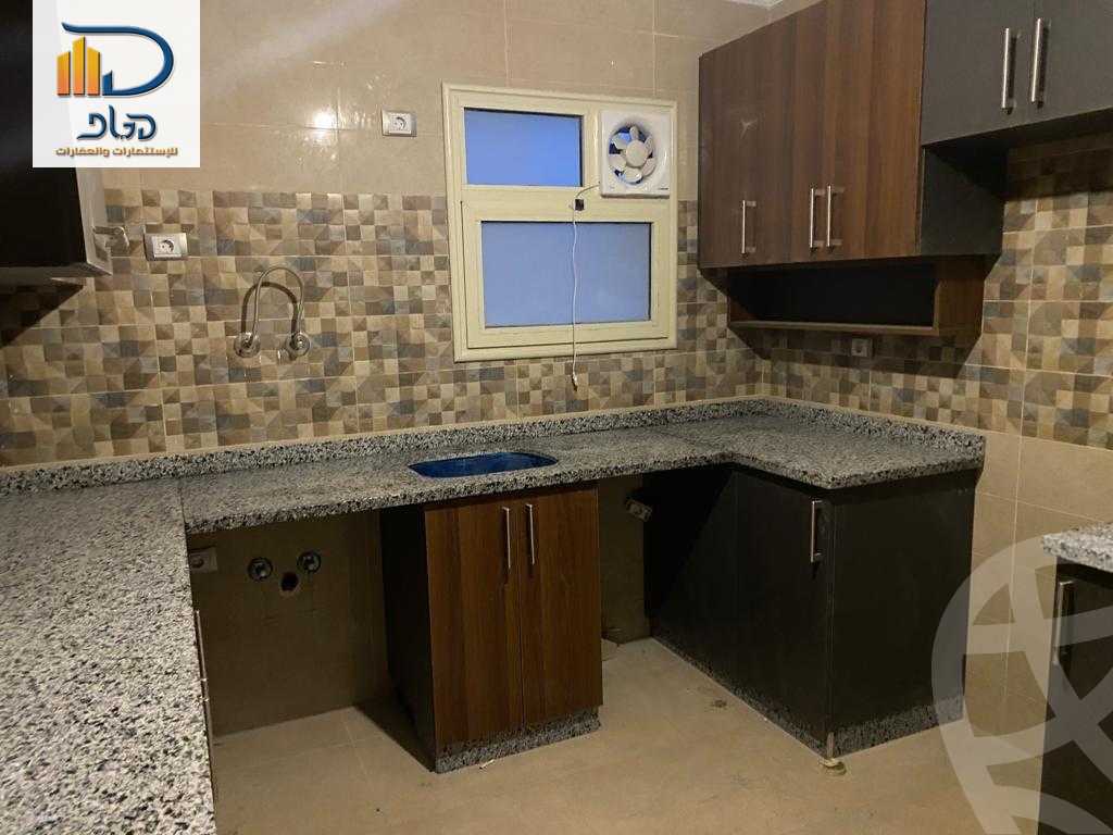 https://aqarmap.com.eg/en/listing/6216421-for-rent-cairo-new-cairo-compounds-jyd