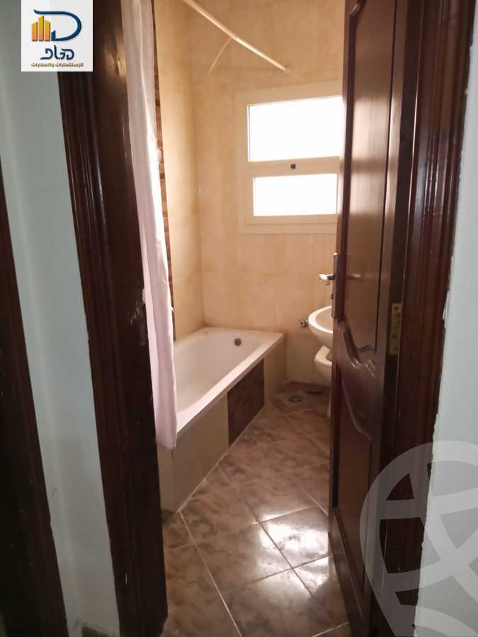 https://aqarmap.com.eg/ar/listing/6216471-for-rent-cairo-new-cairo-el-ahyaa-fifth-neighborhood-street-35