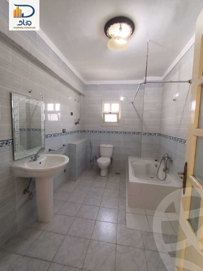 https://aqarmap.com.eg/ar/listing/6242836-for-rent-cairo-new-cairo-el-banafsg-el-banafsag-2-dr-ahmed-okasha-st