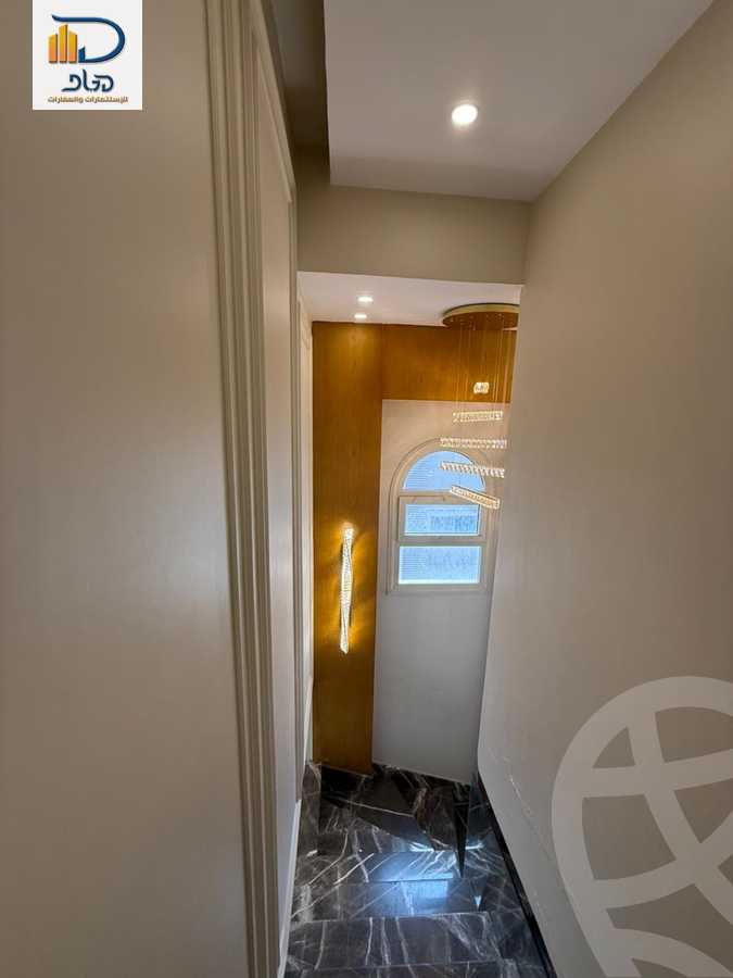 https://aqarmap.com.eg/ar/listing/6257011-for-rent-cairo-new-cairo-compounds-stwn-ryzydns-by-ar-y-llttwyr
