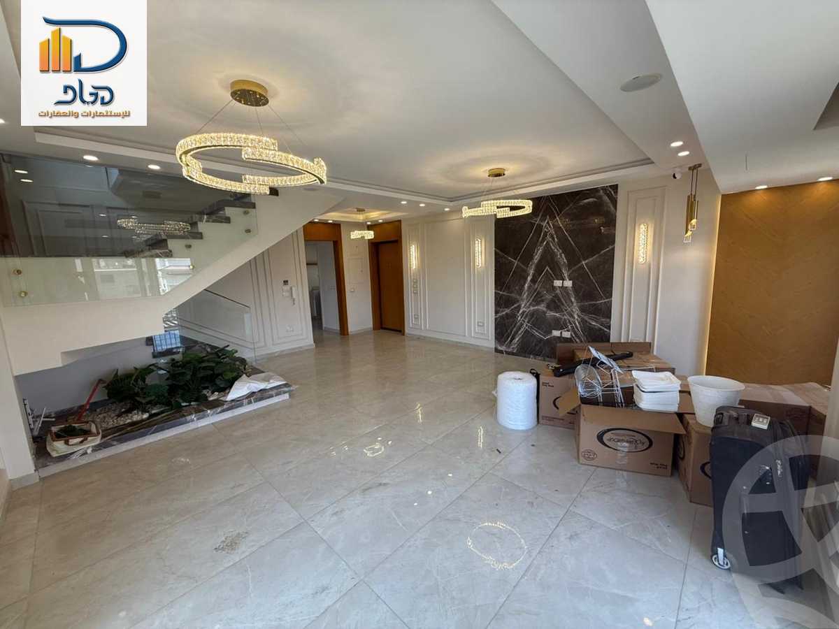 https://aqarmap.com.eg/ar/listing/6257011-for-rent-cairo-new-cairo-compounds-stwn-ryzydns-by-ar-y-llttwyr