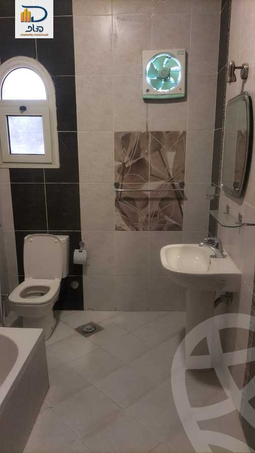 https://aqarmap.com.eg/ar/listing/6257053-for-rent-cairo-new-cairo-el-ahyaa-fifth-neighborhood-akhnaton-st