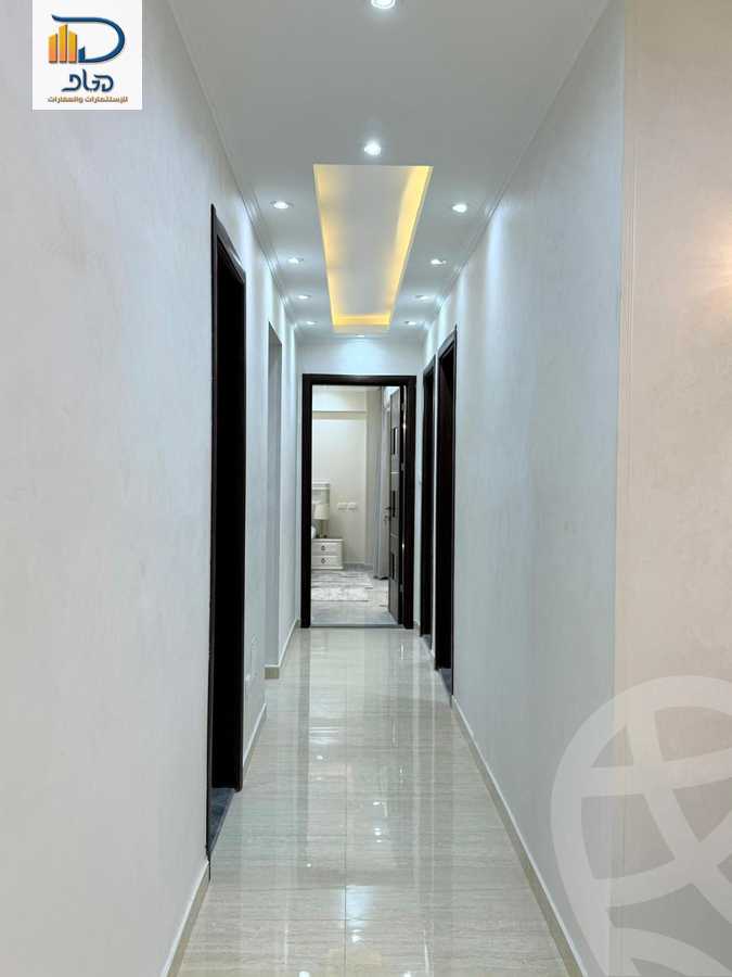 https://aqarmap.com.eg/ar/listing/6260888-for-sale-cairo-new-cairo-compounds-mwrd-fq-llttwyr