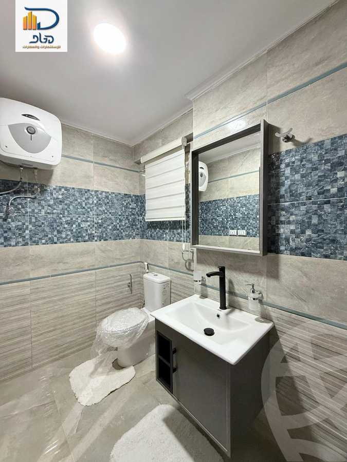 https://aqarmap.com.eg/ar/listing/6260888-for-sale-cairo-new-cairo-compounds-mwrd-fq-llttwyr