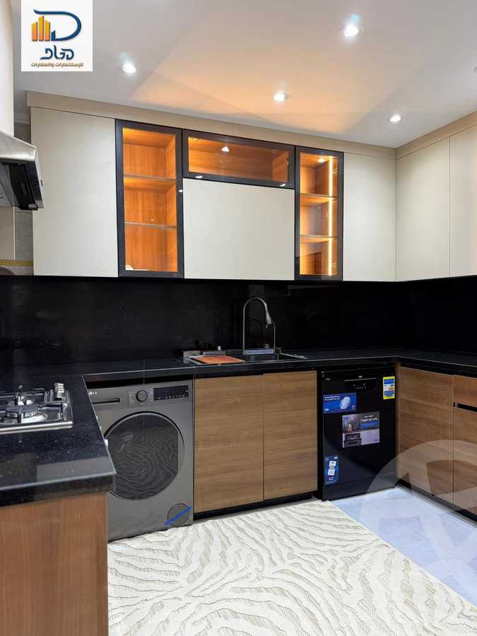 https://aqarmap.com.eg/ar/listing/6260888-for-sale-cairo-new-cairo-compounds-mwrd-fq-llttwyr
