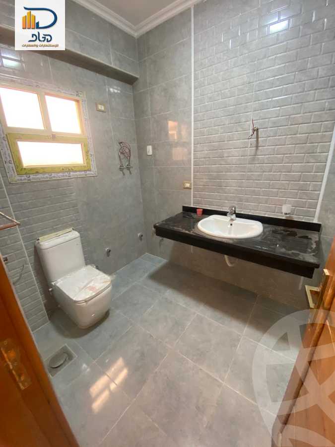 https://aqarmap.com.eg/en/listing/6267385-for-rent-cairo-new-cairo-el-narges-el-narges-2-pilot-halawany-st