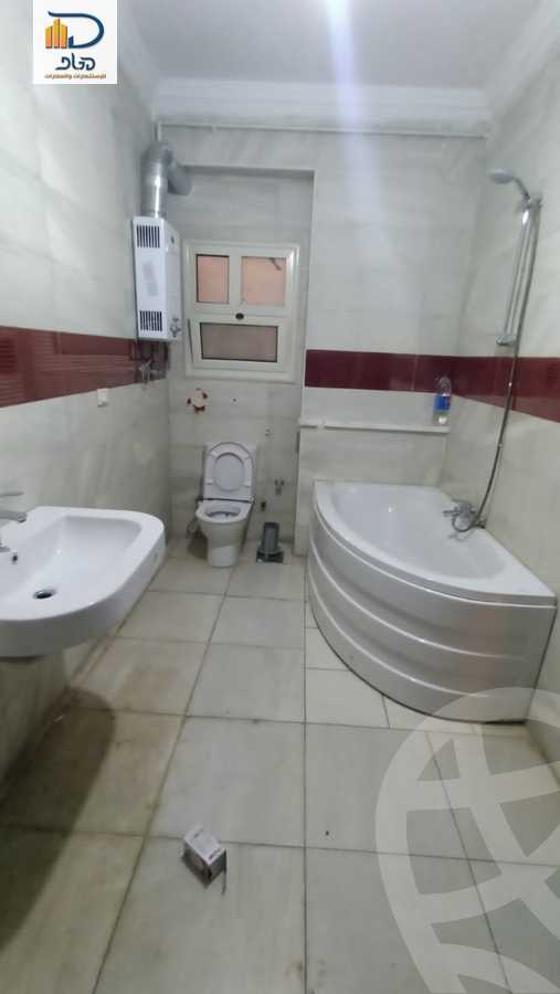 https://aqarmap.com.eg/ar/listing/6269385-for-rent-cairo-new-cairo-el-banafsg-el-banafsag-omarat-al-gabri-st