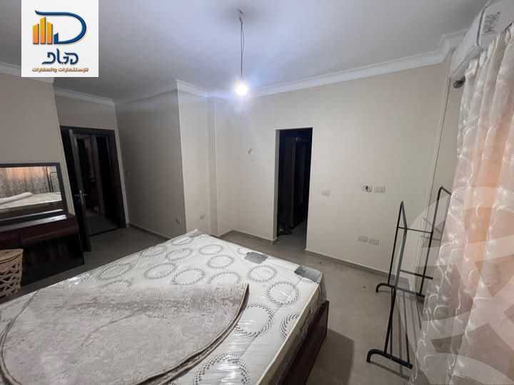 https://aqarmap.com.eg/ar/listing/6321501-for-rent-cairo-new-cairo-compounds-el-mostashareen-compound