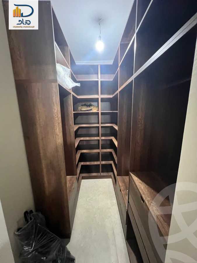 https://aqarmap.com.eg/ar/listing/6321501-for-rent-cairo-new-cairo-compounds-el-mostashareen-compound