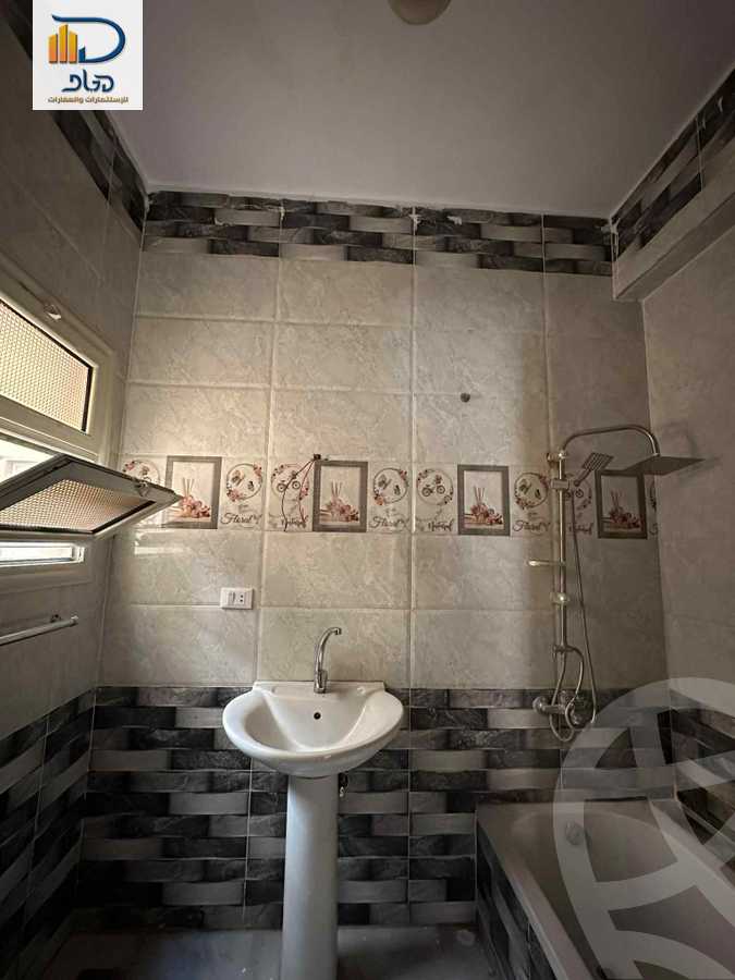 https://aqarmap.com.eg/ar/listing/6326349-for-rent-cairo-new-cairo-ganob-el-akadamiya-south-academy-b-taha-hussein-st