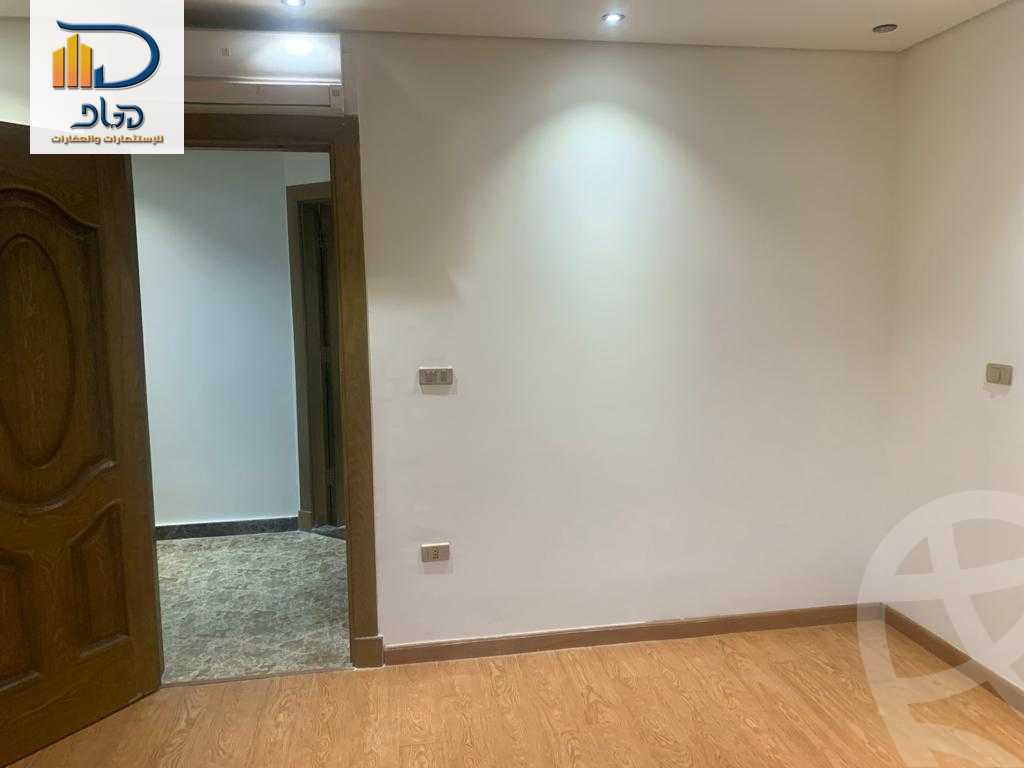 https://aqarmap.com.eg/ar/listing/6332674-for-rent-cairo-new-cairo-el-narges-el-narges-2-pilot-halawany-st