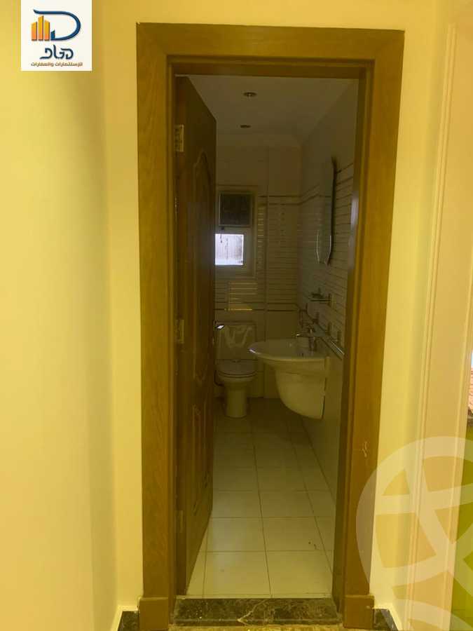 https://aqarmap.com.eg/ar/listing/6332674-for-rent-cairo-new-cairo-el-narges-el-narges-2-pilot-halawany-st