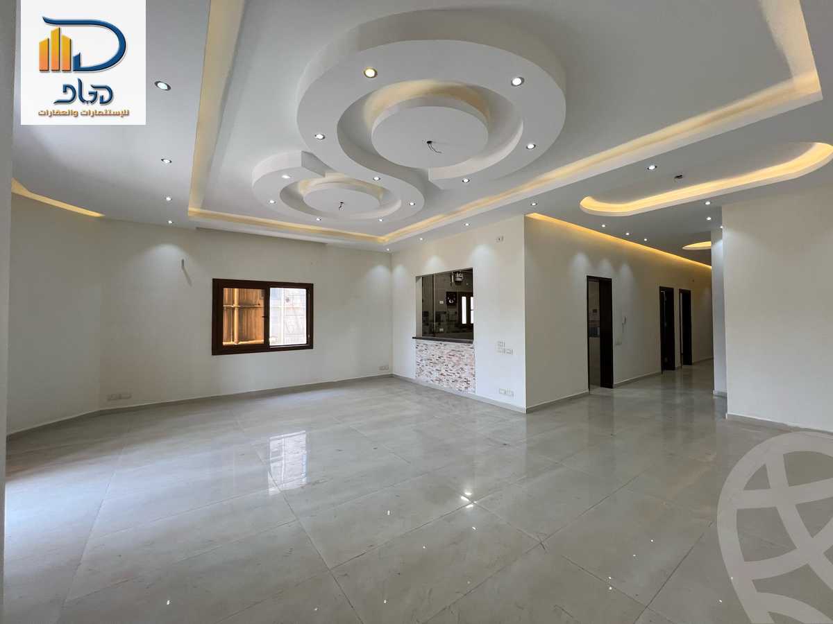 https://aqarmap.com.eg/ar/listing/6335303-for-rent-cairo-new-cairo-el-yassamin-el-yasmeen-3-mohamed-rahim-st