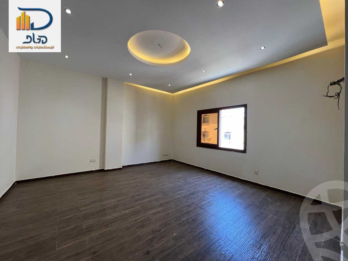 https://aqarmap.com.eg/ar/listing/6335303-for-rent-cairo-new-cairo-el-yassamin-el-yasmeen-3-mohamed-rahim-st