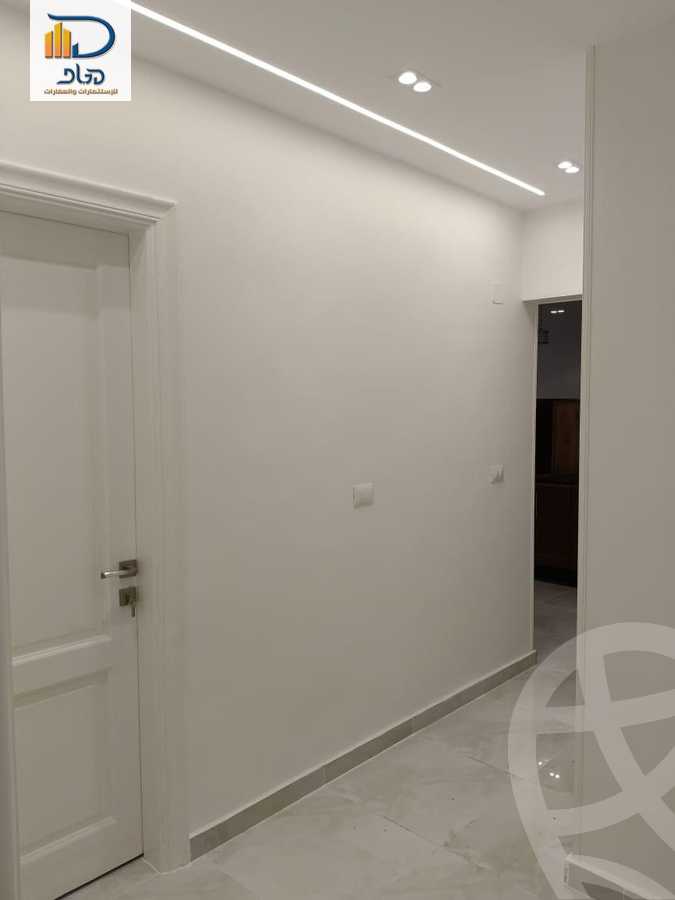 https://aqarmap.com.eg/ar/listing/6335353-for-rent-cairo-new-cairo-compounds-zizinia-city