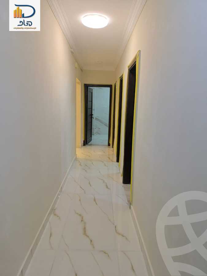 https://aqarmap.com.eg/ar/listing/6369513-for-rent-cairo-new-cairo-lrhb-city-phase-1-ahmed-rami-st