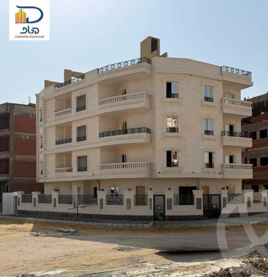 https://aqarmap.com.eg/ar/listing/6377461-for-sale-cairo-new-cairo-bait-el-watan-south-suez-road-el-hay-el-takmely
