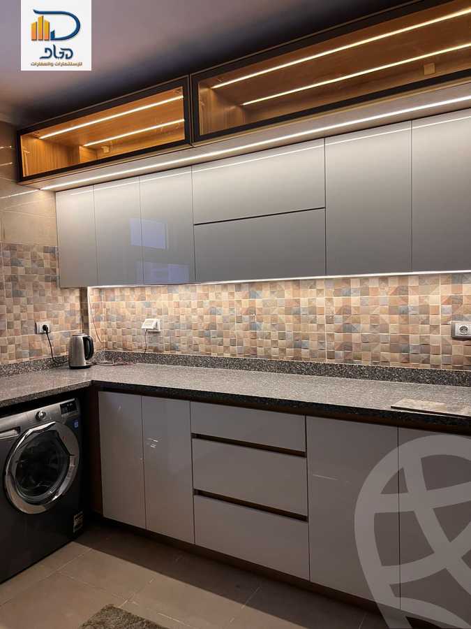 https://aqarmap.com.eg/ar/listing/6380152-for-rent-cairo-new-cairo-compounds-jyd