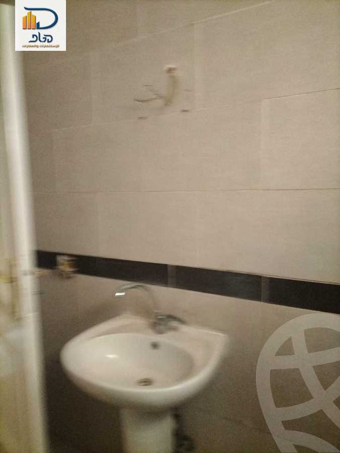 https://aqarmap.com.eg/en/listing/6385901-for-rent-cairo-new-cairo-el-ahyaa-first-neighborhood-street-1