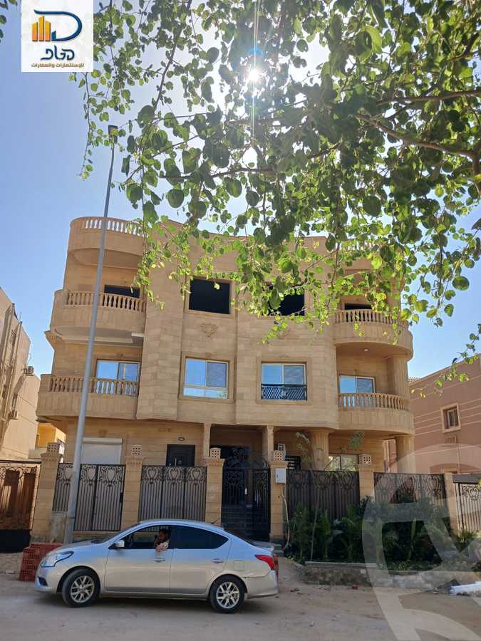 https://aqarmap.com.eg/en/listing/6470919-for-sale-cairo-new-cairo-sharq-el-akadamiya-al-tahrir-st