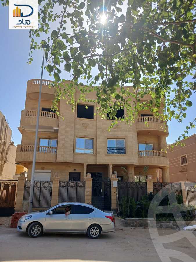 https://aqarmap.com.eg/ar/listing/6480232-for-sale-cairo-new-cairo-sharq-el-akadamiya-al-tahrir-st