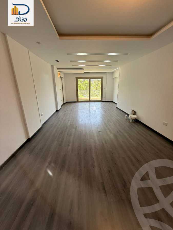 https://aqarmap.com.eg/ar/listing/6495360-for-rent-cairo-new-cairo-compounds-galleria-moon-valley-compound-arabia