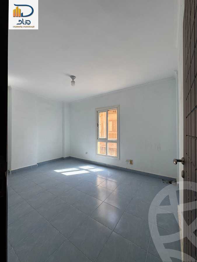 https://aqarmap.com.eg/en/listing/6502929-for-rent-cairo-new-cairo-compounds-hyde-park-centre-ville-hyde-park