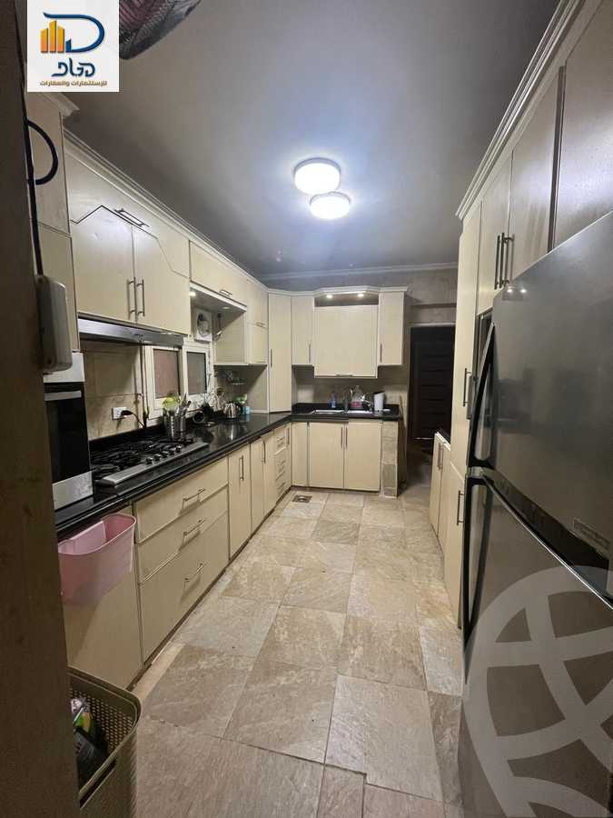 https://aqarmap.com.eg/ar/listing/6521445-for-rent-cairo-new-cairo-compounds-hayati-residence