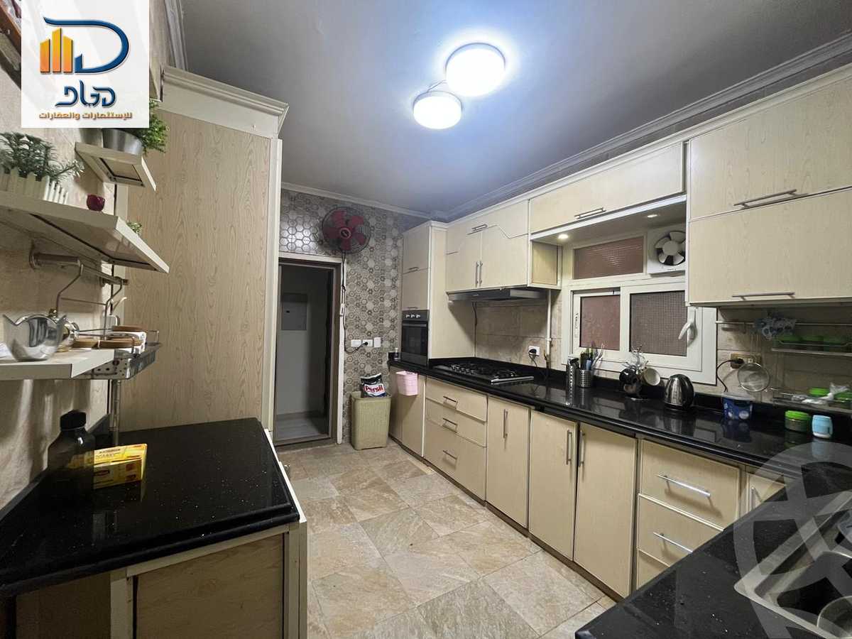 https://aqarmap.com.eg/ar/listing/6521445-for-rent-cairo-new-cairo-compounds-hayati-residence