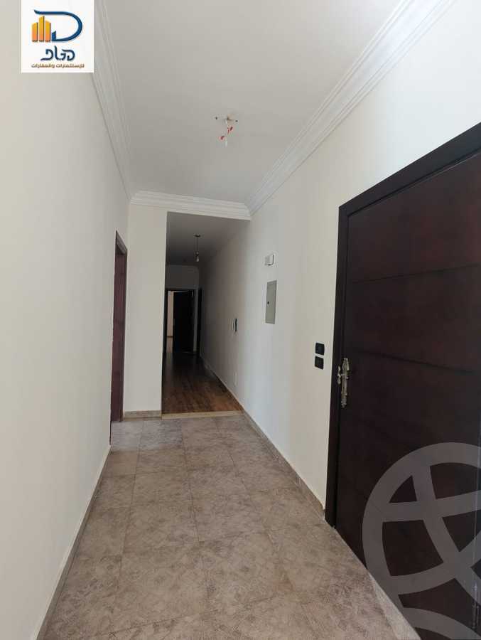 https://aqarmap.com.eg/en/listing/6525107-for-rent-cairo-new-cairo-compounds-nakhil-village