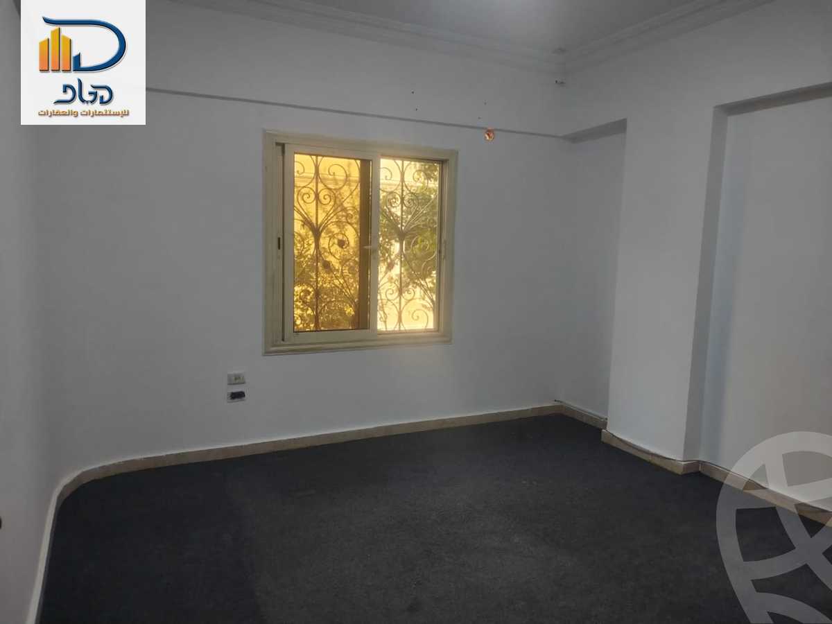 https://aqarmap.com.eg/ar/listing/6533350-for-rent-cairo-new-cairo-first-settlement-neighbourhood-5-el-shaheed-islam-raafat-st