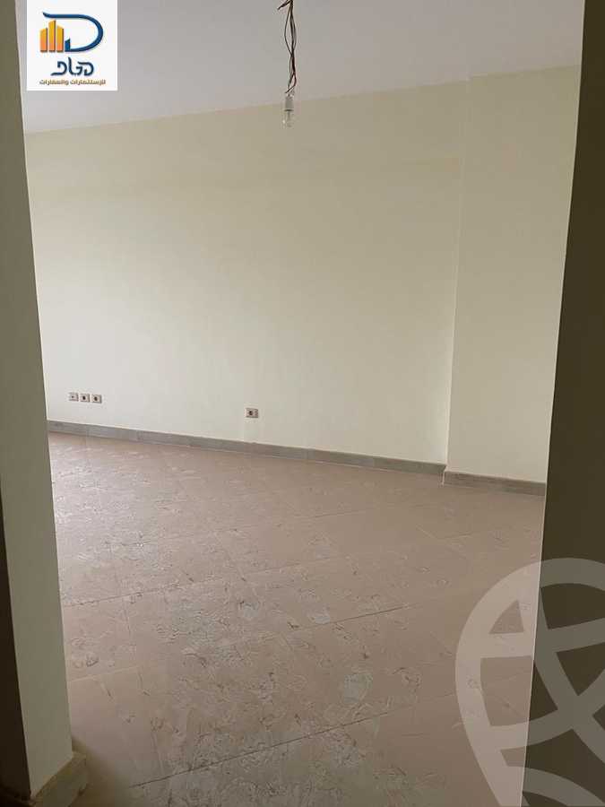 https://aqarmap.com.eg/ar/listing/6535048-for-sale-cairo-new-cairo-compounds-el-deyar-mokhabarat