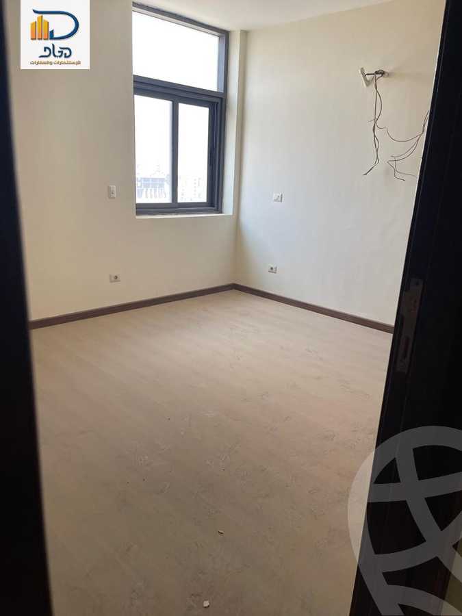 https://aqarmap.com.eg/ar/listing/6535048-for-sale-cairo-new-cairo-compounds-el-deyar-mokhabarat