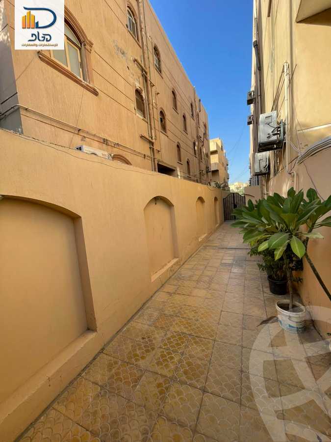 https://aqarmap.com.eg/en/listing/6535640-for-rent-cairo-new-cairo-el-banafsg-el-banafsag-villas