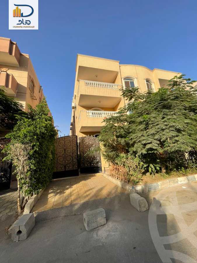 https://aqarmap.com.eg/en/listing/6535640-for-rent-cairo-new-cairo-el-banafsg-el-banafsag-villas