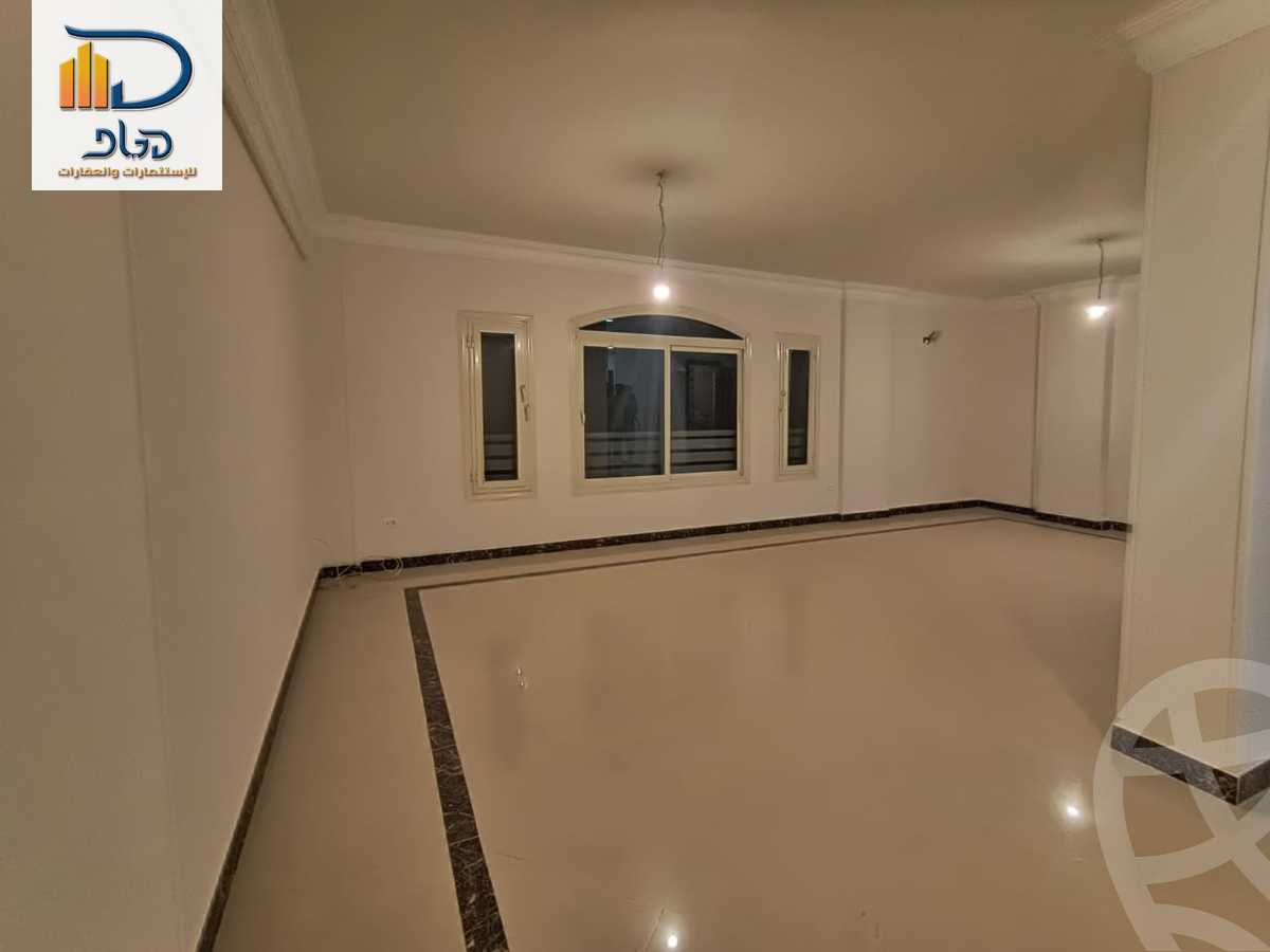 https://aqarmap.com.eg/ar/listing/6535686-for-rent-cairo-new-cairo-el-yassamin-el-yasmeen-3-mohamed-rahim-st