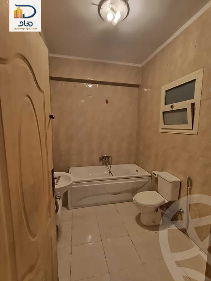 https://aqarmap.com.eg/ar/listing/6547109-for-rent-cairo-new-cairo-el-banafsg-el-banafsag-7-el-sheikh-abd-el-rahman-taj-st