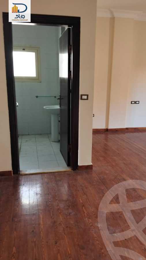 https://aqarmap.com.eg/en/listing/6569379-for-rent-cairo-new-cairo-ganob-el-akadamiya-south-academy-g-lotfy-hassona-st